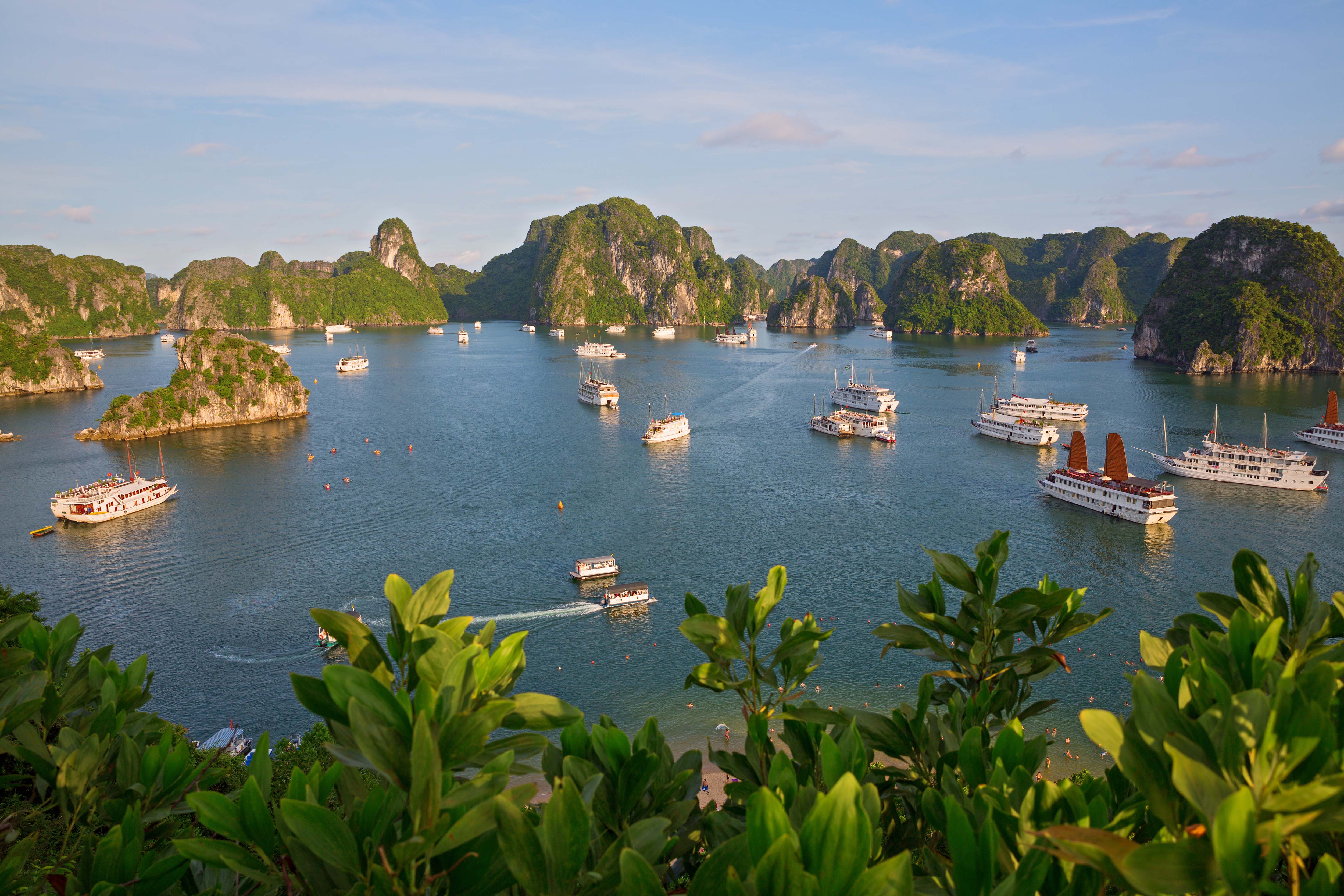 VIETNAM-114193993